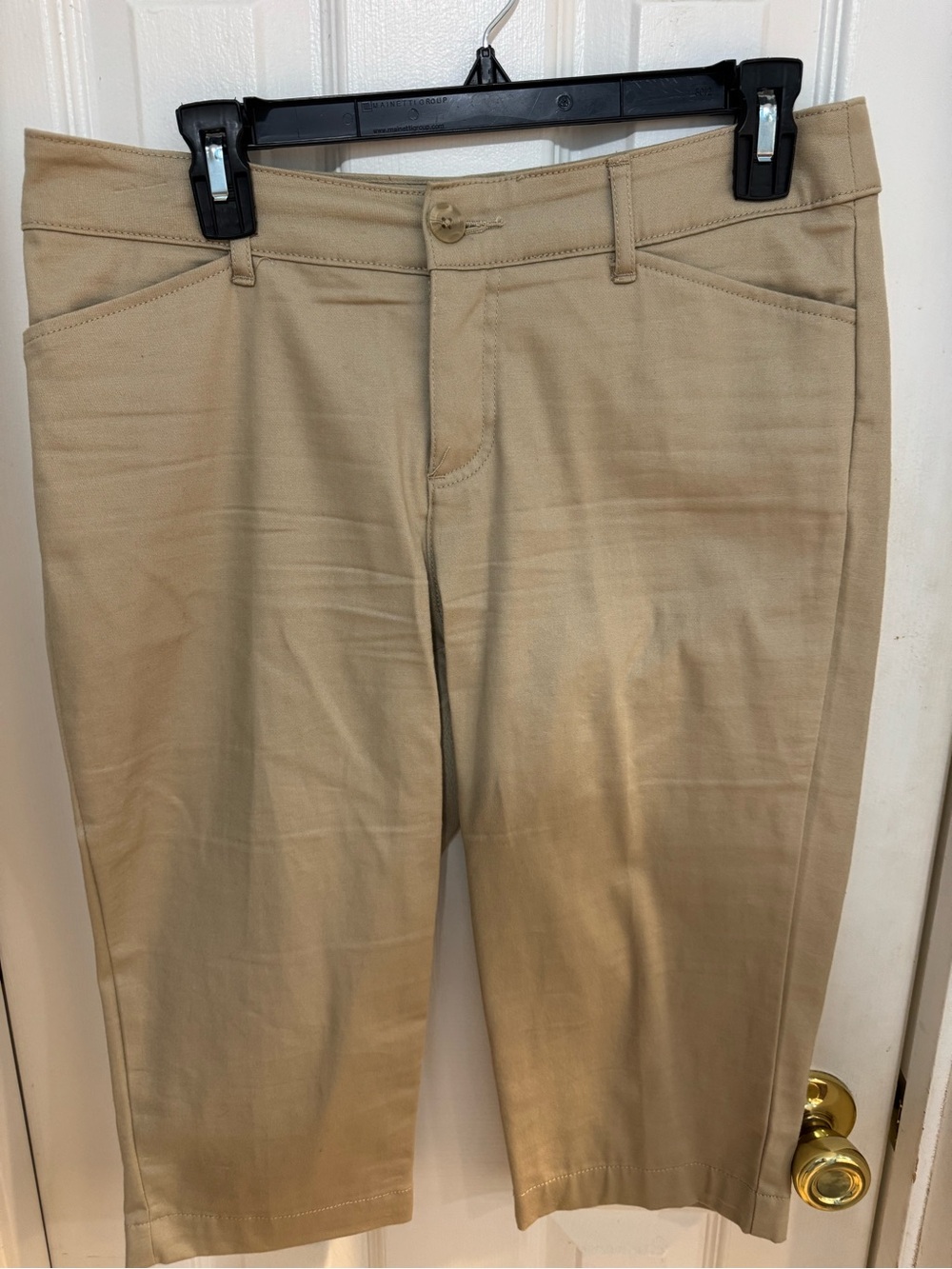 St. John's Bay Khaki Capris